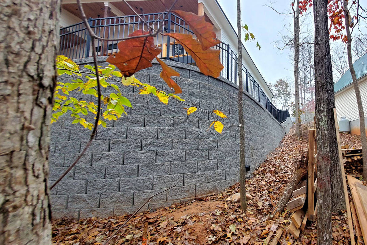 Rounded Retaining Wall | Smyrna Georgia